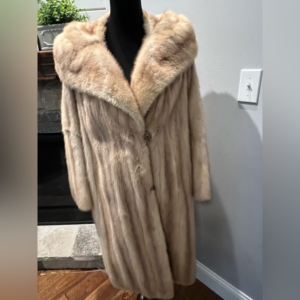 1950's Hopper Furs St. Louis Mink Coat